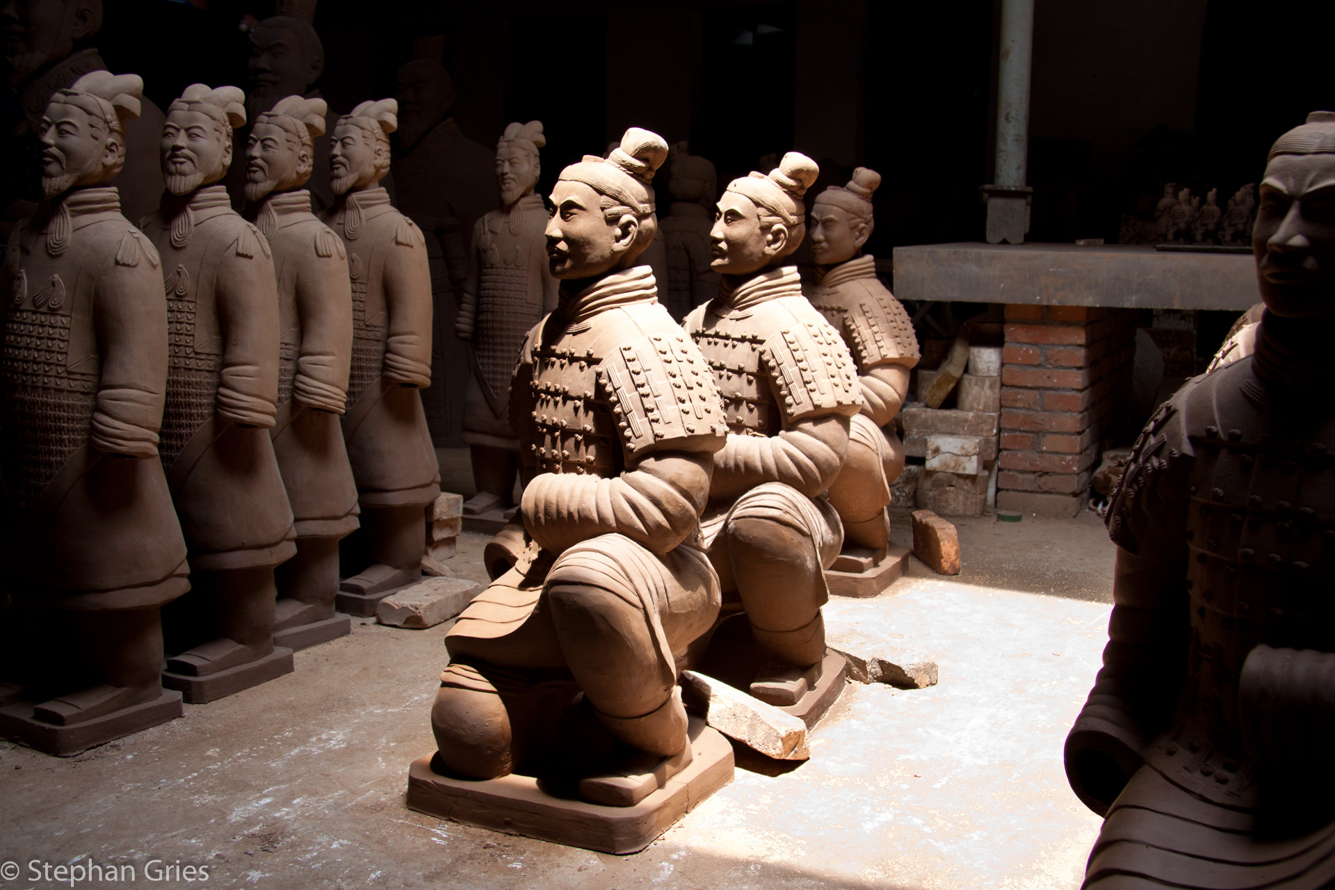 Das absolute Highlight von Xi'an ist natürlich die Terracotta Armee. Vor der eigentlichen Besichtigung stand aber noch eine kleine Besichtigung auf dem Programm ...