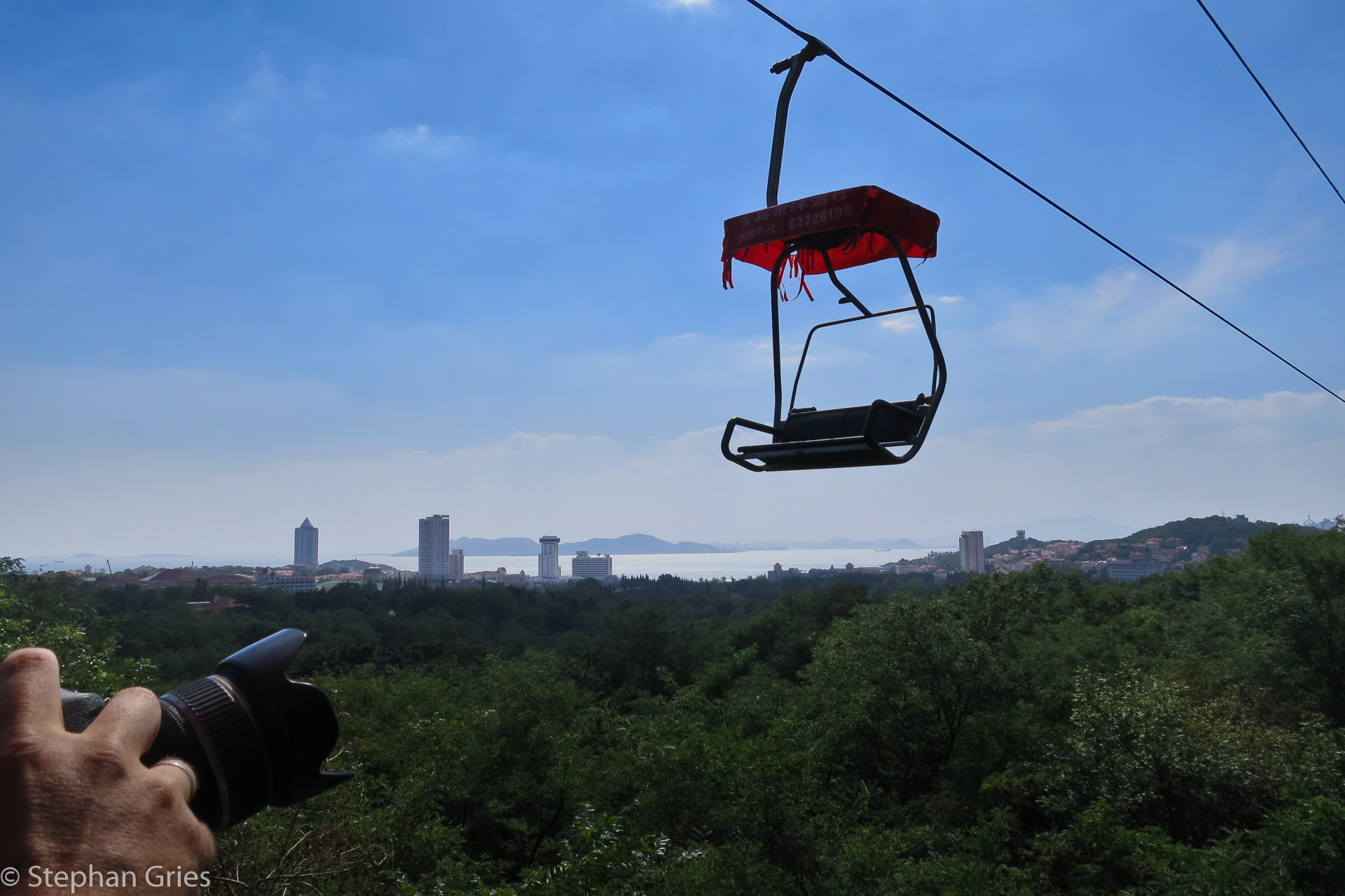 Mit der Seilbahn im Zhongshan Park