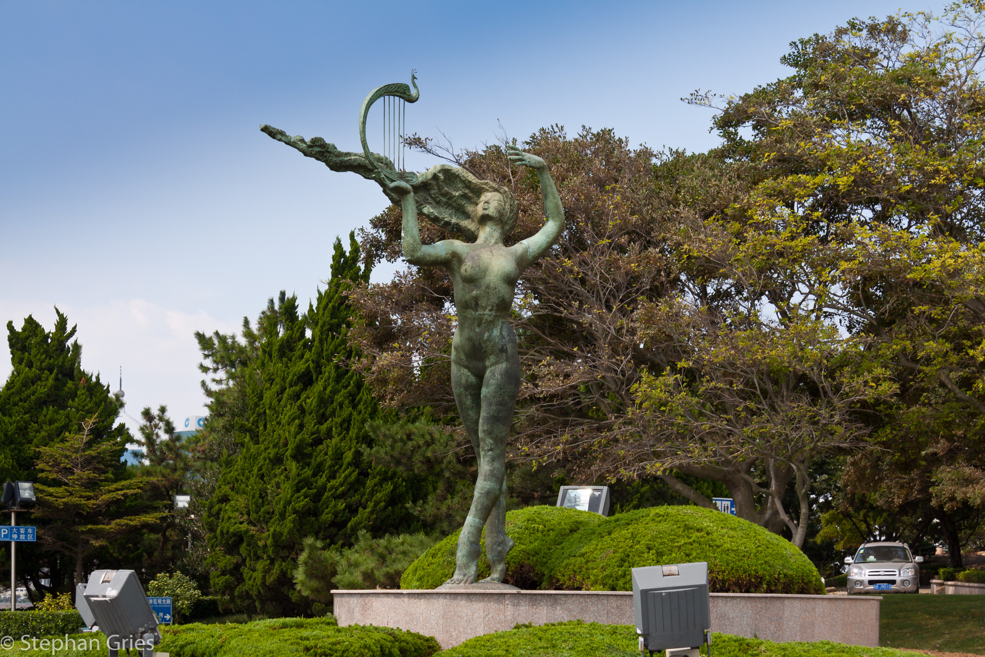 Auf der kleinen, über einen Damm zu erreichenden, Insel Xiaoqingdao (Klein Tsingtao).