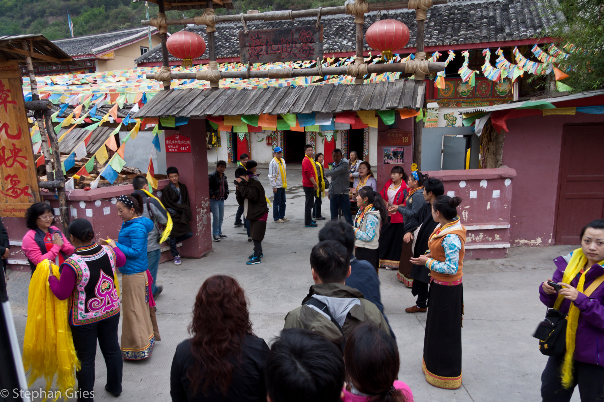 Abendessen bei einer tibetischen Famile.