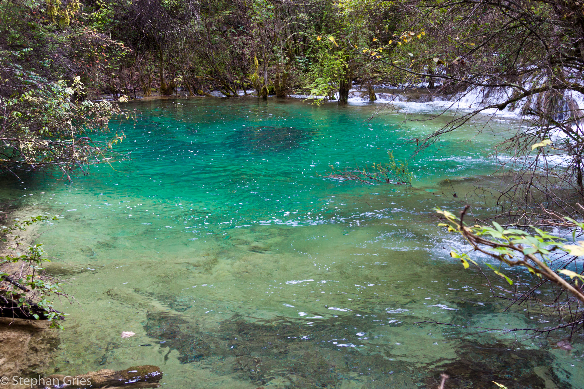 Glasklares Wasser, das würde ich bedenkenlos trinken.