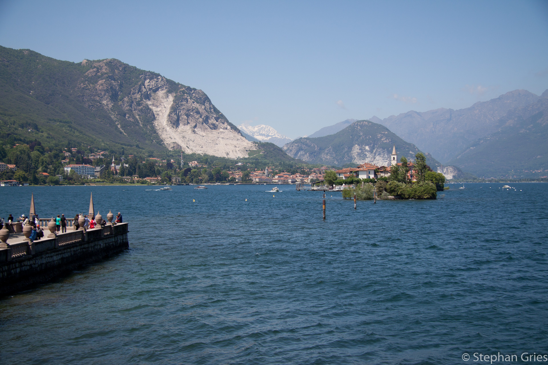 Blick auf die kleine Nachbarinsel Isola Superiore