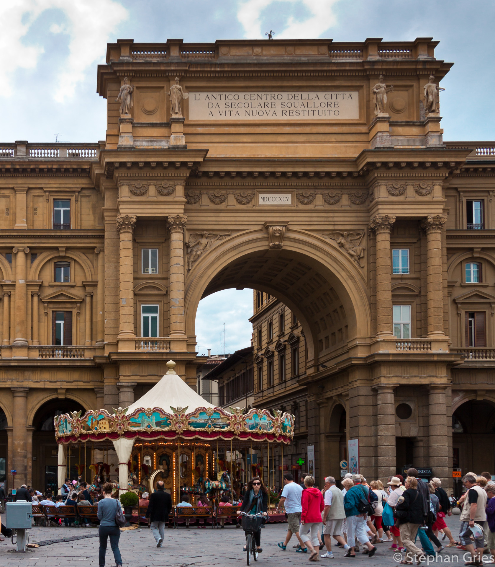 Auf der Piazza della Repubblica
